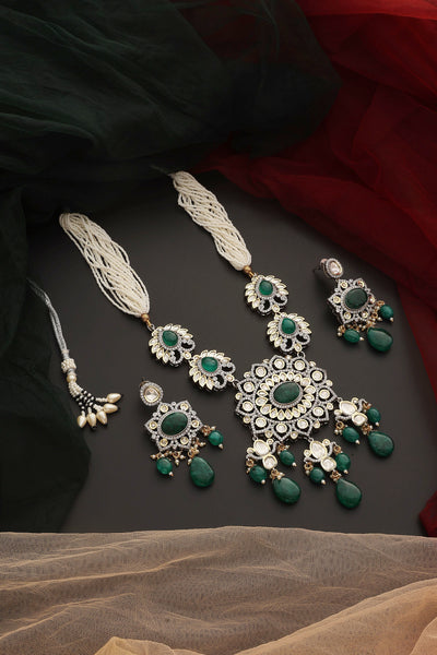 Omajya Emerald Polki Necklace Set