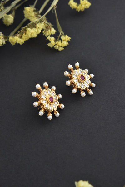 Dwara Red Kundan Stud Earrings
