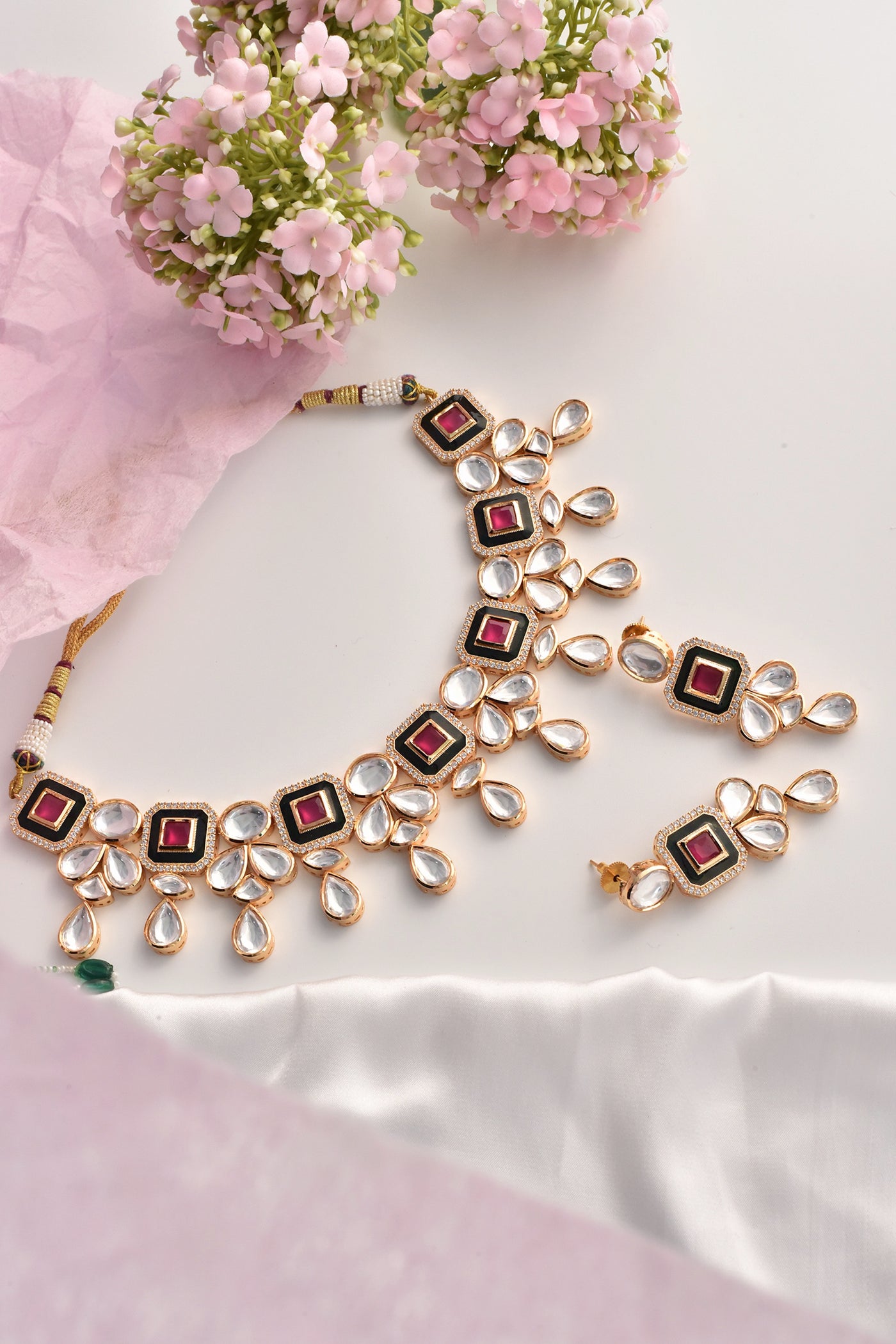 Mumtaz Multicolour Kundan Necklace Set