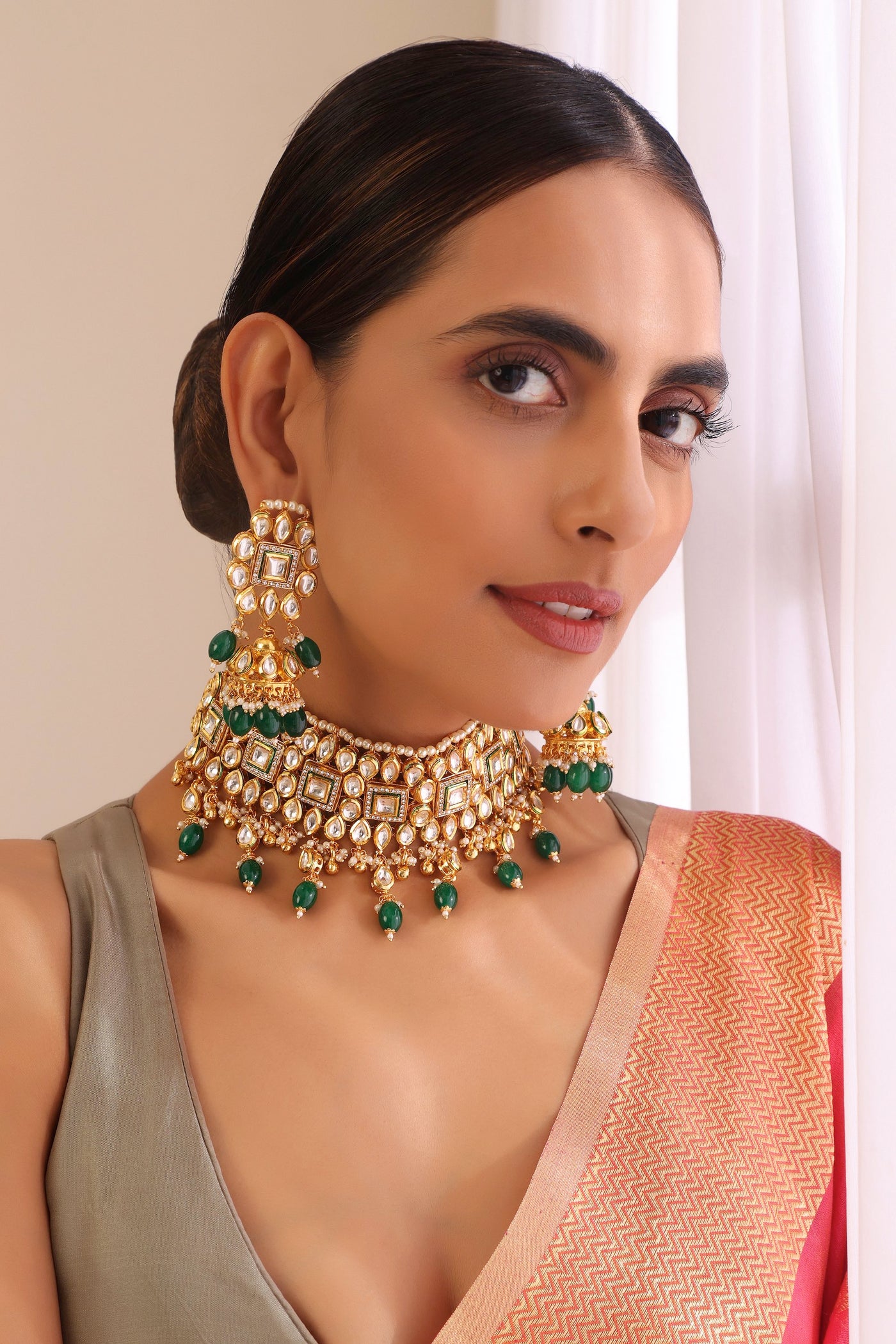 Gul Green Kundan Choker Necklace Set