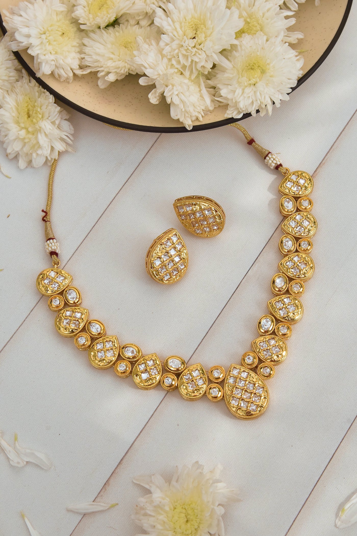 Itra Gold Plated Kundan Necklace Set