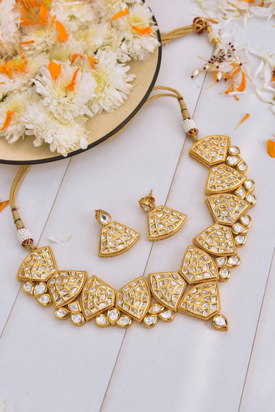 Tirami Gold Plated Kundan Necklace Set