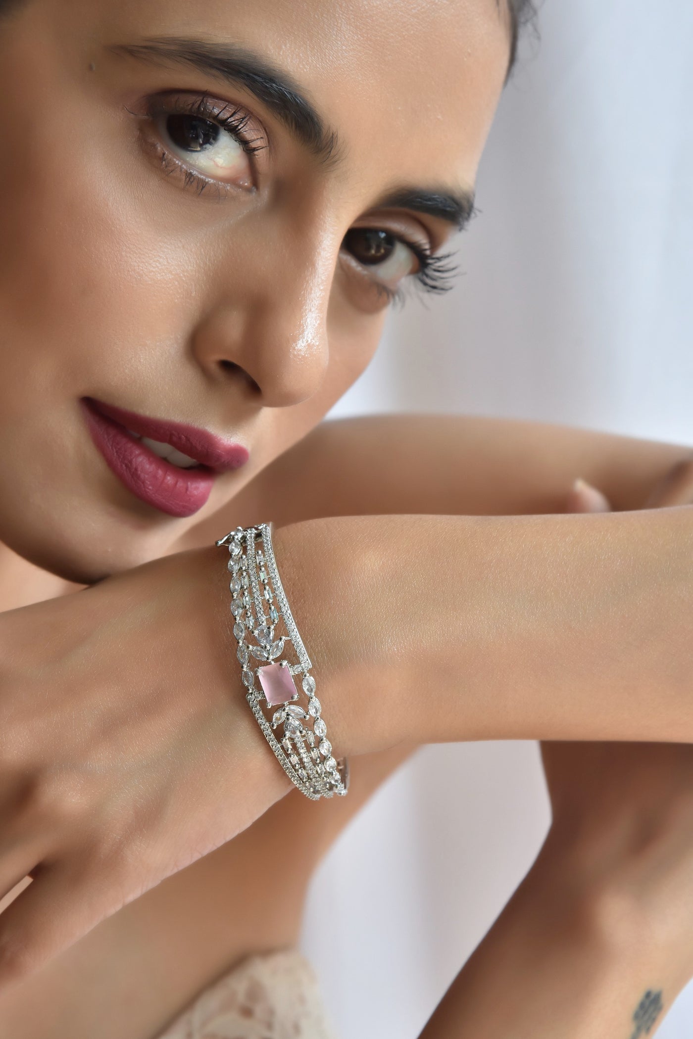 Eorra Rose Quartz Silver Plated Zirconia Bracelet