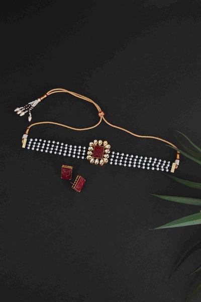 Parika Red Gold Plated Kundan Choker Necklace Set